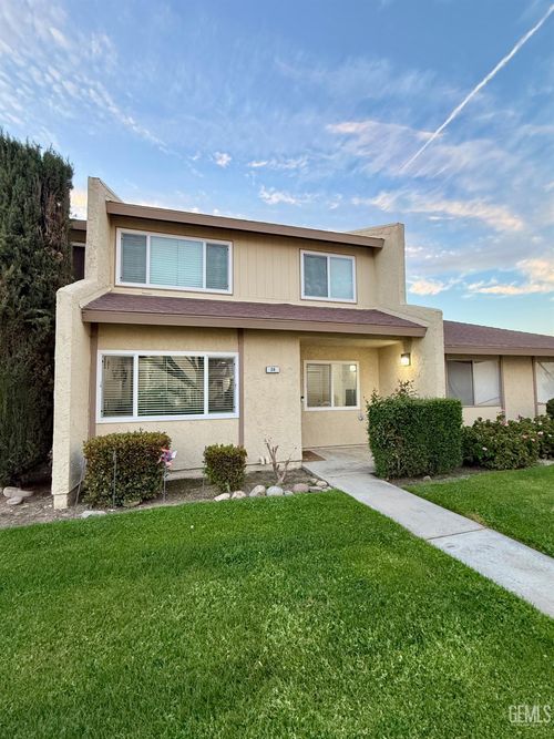 apt-26-930 Olive Dr, Bakersfield, CA, 93308-4165 | Card Image