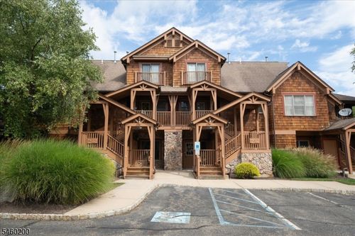 12-7 Maple Cres, Vernon, NJ, 07462-3231 | Card Image
