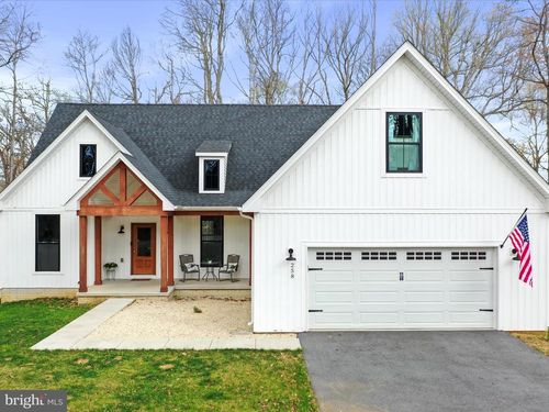 258 Speaks Ln, HARPERS FERRY, WV, 25425-2531 | Card Image