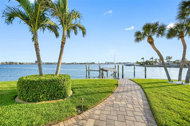 11000 8 Th St E, House other with 4 bedrooms, 5 bathrooms and null parking in Treasure Island FL | Image 50
