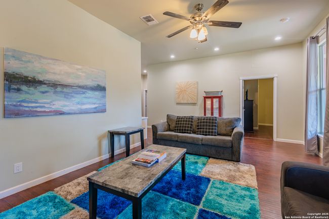 412 Warren St, House other with 7 bedrooms, 6 bathrooms and null parking in San Antonio TX | Image 19