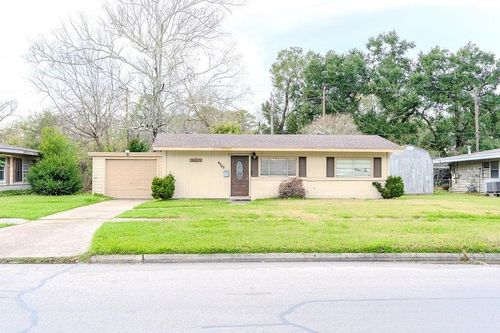 4565 Beaumont Dr, Beaumont, TX, 77708-4907 | Card Image