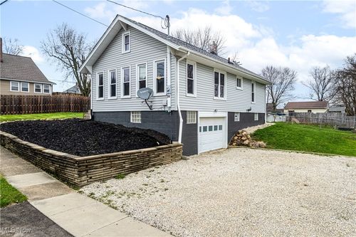 84 Ganyard St, Rittman, OH, 44270-1665 | Card Image