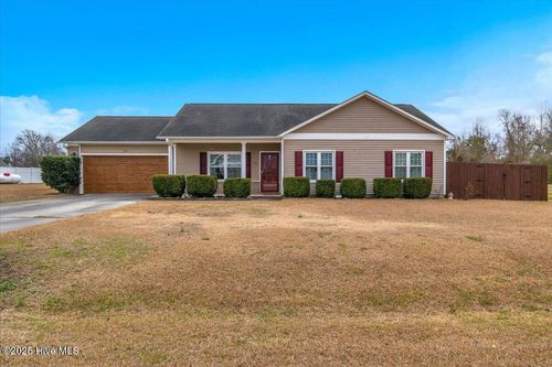 116 Hardin Dr, Maysville, NC, 28555-9378 | Card Image