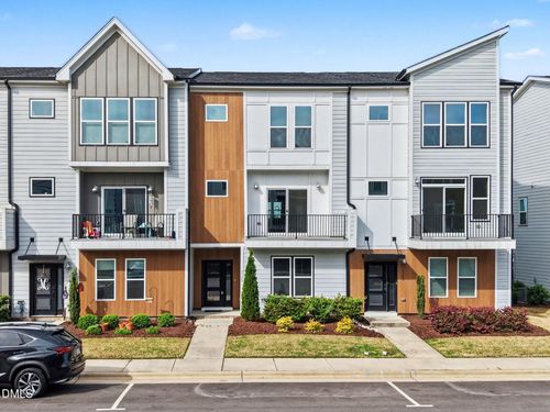 2127 Big Falls Dr, Wendell, NC, 27591-3301 | Card Image
