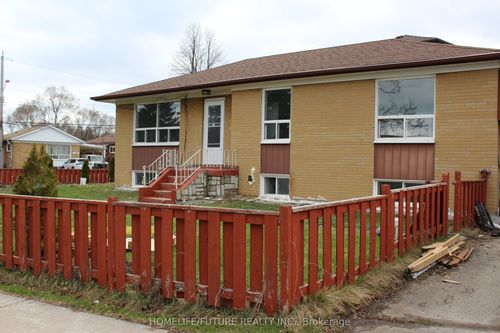 main-6 Gilroy Drive, Scarborough, ON, M1P1Z9 | Card Image