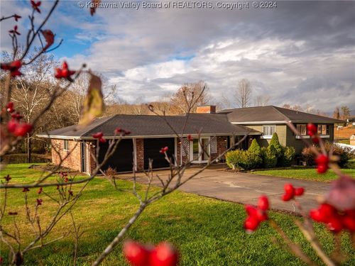 231 Green Acres Estates, Hurricane, WV, 25526 | Card Image