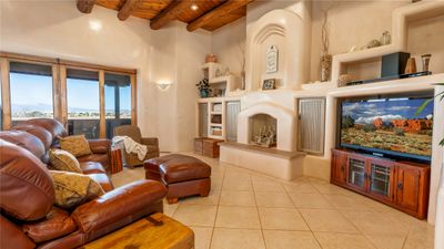 4 Chippewa Circle, House other with 4 bedrooms, 2 bathrooms and 10 parking in Santa Fe NM | Image 2