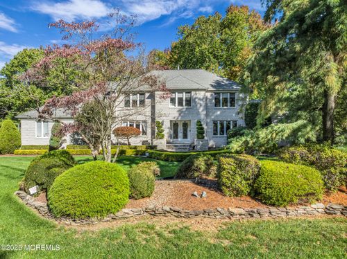 7 Red Coach Ln, Holmdel, NJ, 07733-1138 | Card Image