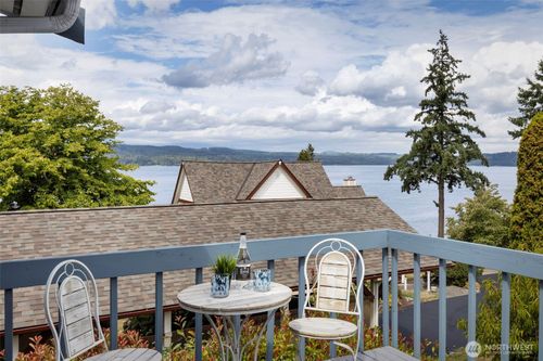 5046 Nw Lakeness Rd, Poulsbo, WA, 98370-9730 | Card Image