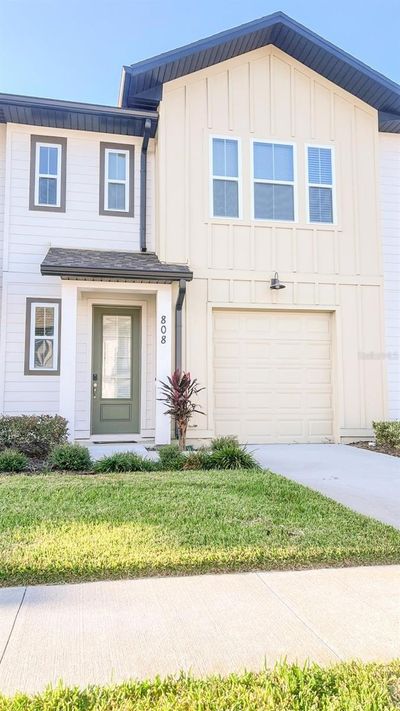 808 Longboat Drive, Townhouse with 3 bedrooms, 2 bathrooms and null parking in Davenport FL | Image 1