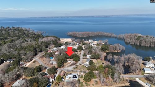 323 Knott Dr, Eutawville, SC, 29048-8854 | Card Image