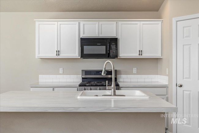 13538 Bascom St, House other with 4 bedrooms, 2 bathrooms and 2 parking in Caldwell ID | Image 16