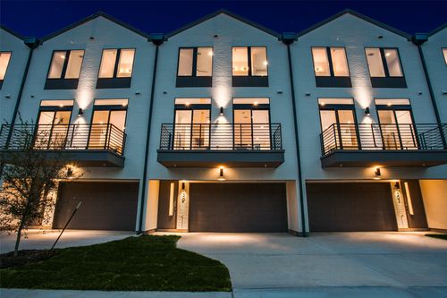 201-2128 Ashby St, Dallas, TX, 75204-0013 | Card Image