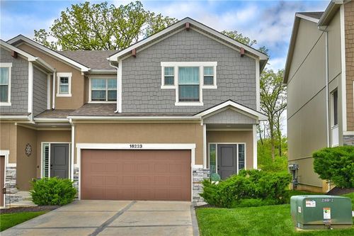 16223 Moon Shot St, Parkville, MO, 64152 | Card Image