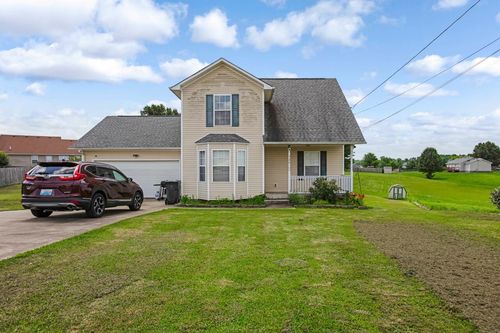 324 Chesire Way, Oak Grove, KY, 42262-9389 | Card Image