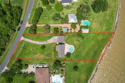 11320 Cedar Gully Rd, Beach City, TX, 77523-8277 | Card Image