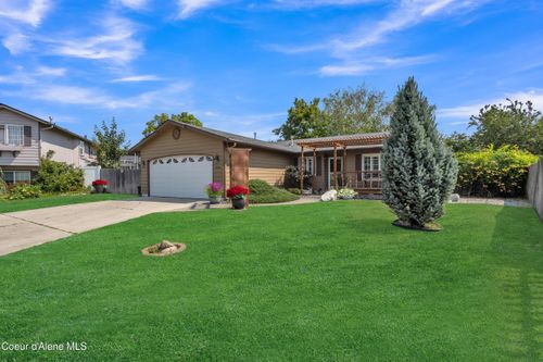 1704 N Trellis Ct, Post Falls, ID, 83854-6146 | Card Image