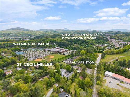9-211 Cecil Miller Rd, Boone, NC, 28607-5492 | Card Image