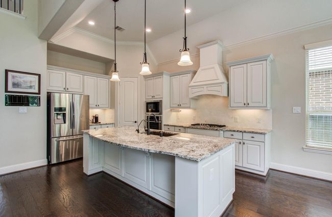 31297 New Forest Park Ln, House other with 4 bedrooms, 4 bathrooms and 2 parking in Spring TX | Image 11