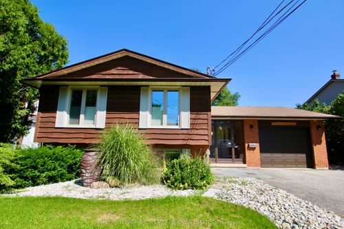 211 Main St E, Grimsby, ON, L3M1P5 | Card Image