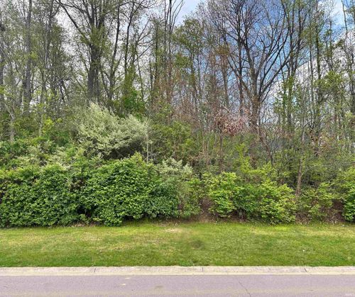 53264 Summer Breeze Dr, South Bend, IN, 46637-4558 | Card Image