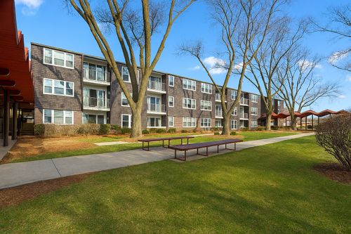 apt-3l-8712 Skokie Blvd, Skokie, IL, 60077-5402 | Card Image