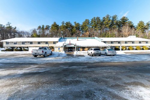 111-w22-2955 White Mountain Highway, Conway, NH, 03860 | Card Image