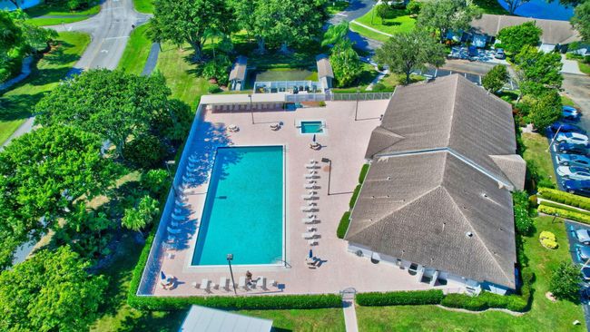 8129 Springtree Rd, Condo with 2 bedrooms, 2 bathrooms and null parking in Boca Raton FL | Image 51