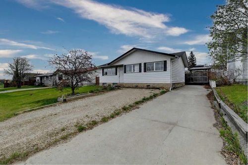 5323 Sunset Drive, Spirit River, AB, T0H3G0 | Card Image