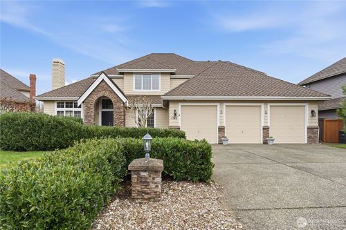 1748 268th Pl Se, Sammamish, WA, 98075-7952 | Card Image