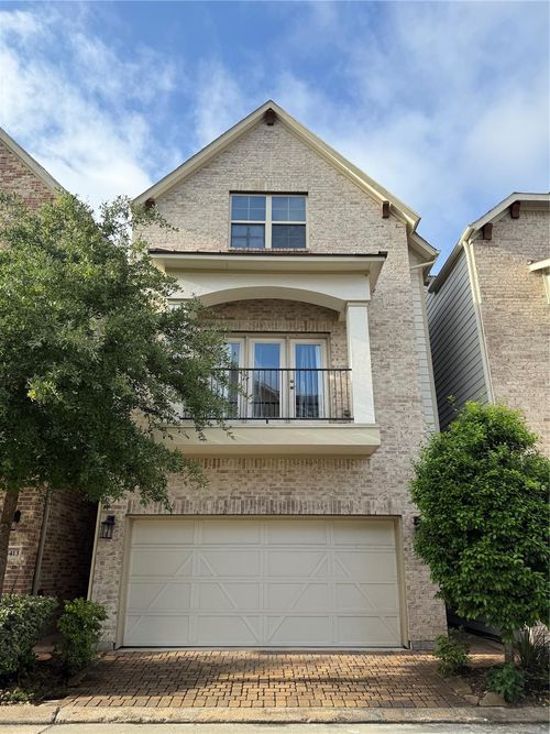 8415 Water Oak Pass Dr, Houston, TX, 77055-1176 | Card Image