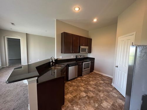 3203 Rossmore Cir, Powell, OH, 43065-6115 | Card Image