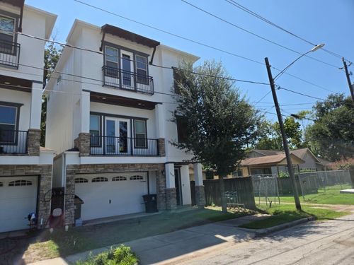 1516 Amundsen St, Houston, TX, 77009-3405 | Card Image