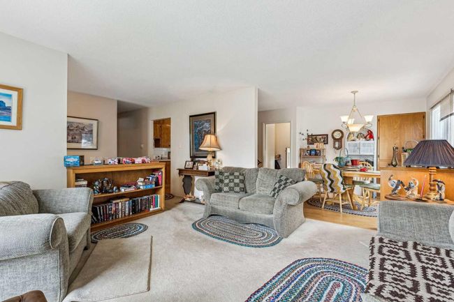 201 11 Ave Sw, House other with 4 bedrooms, 2 bathrooms and 4 parking in High River AB | Image 6