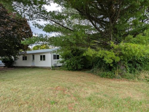 1238 Cumberland Head Rd, Plattsburgh, NY, 12901-6917 | Card Image