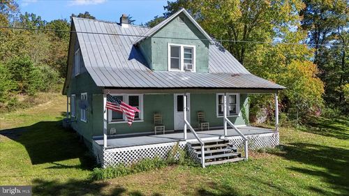 490 S Lick Run Rd, DELRAY, WV, 26714-4522 | Card Image