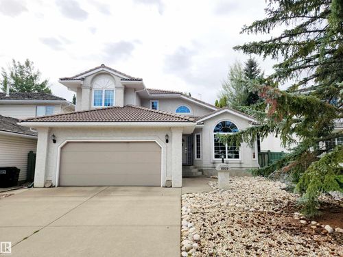 1509 Wellwood Way Nw, Edmonton, AB, T6M2M3 | Card Image