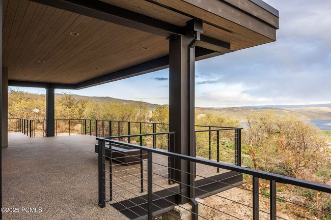 1817 W Skyridge Dr, Home with 5 bedrooms, 6 bathrooms and null parking in Mayflower Mnt UT | Image 30