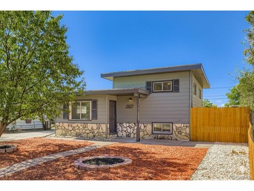 6755 Birch St, Commerce City, CO, 80022-2390 | Card Image