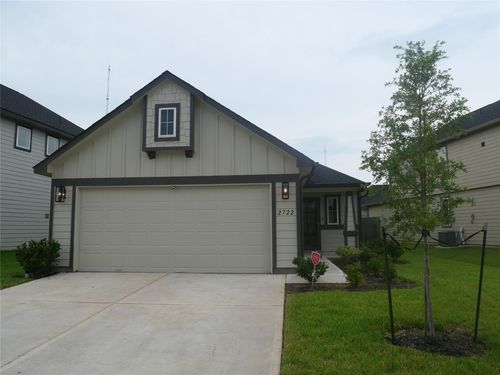 2722 Oakleaf Ash Ln, Fresno, TX, 77545-2190 | Card Image