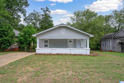 1625 Holbrook Avenue, House other with 3 bedrooms, 2 bathrooms and null parking in Bessemer AL | Image 1