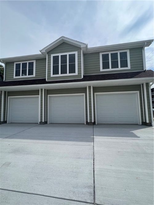 504 Atlantic Ave, Monaca, PA, 15061-2144 | Card Image
