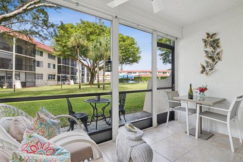 apt-108-9511 N Hollybrook Lake Dr, Pembroke Pines, FL, 33025-1514 | Card Image