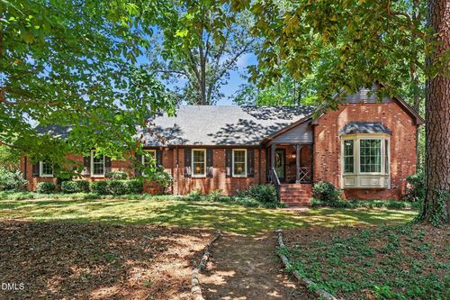 5221 Dutchman Dr, Raleigh, NC, 27606-9791 | Card Image