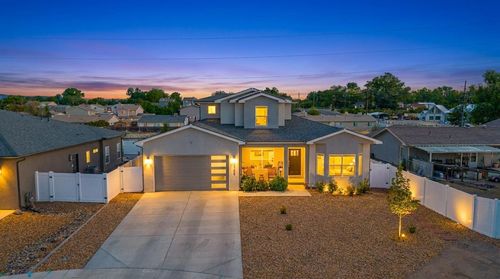 3300 Swan View Ct, Clifton, CO, 81520-9717 | Card Image
