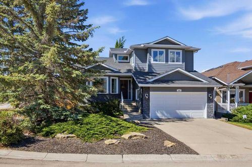 145 Straddock Cres Sw, Calgary, AB, T3H2S8 | Card Image