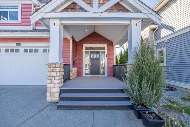 8745 Parker Court, House other with 4 bedrooms, 2 bathrooms and 4 parking in Mission BC | Image 2