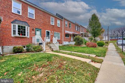 1210 Narcissus Avenue, Townhouse with 2 bedrooms, 1 bathrooms and null parking in ROSEDALE MD | Image 2