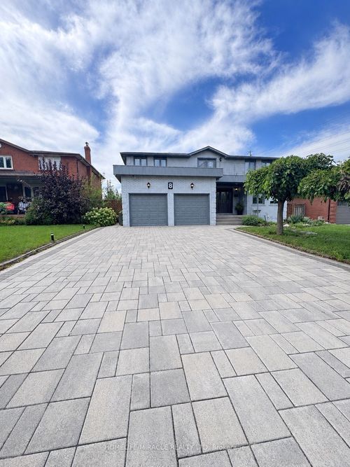 bsmt-8 Keeleview Crt, Concord, ON, L4K2A7 | Card Image